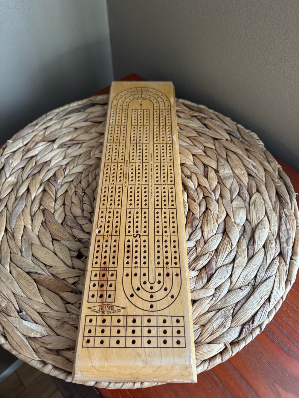 🪩3/$15 Listings🪩Vintage Acme Canada Wood Crib Board - Great Condition